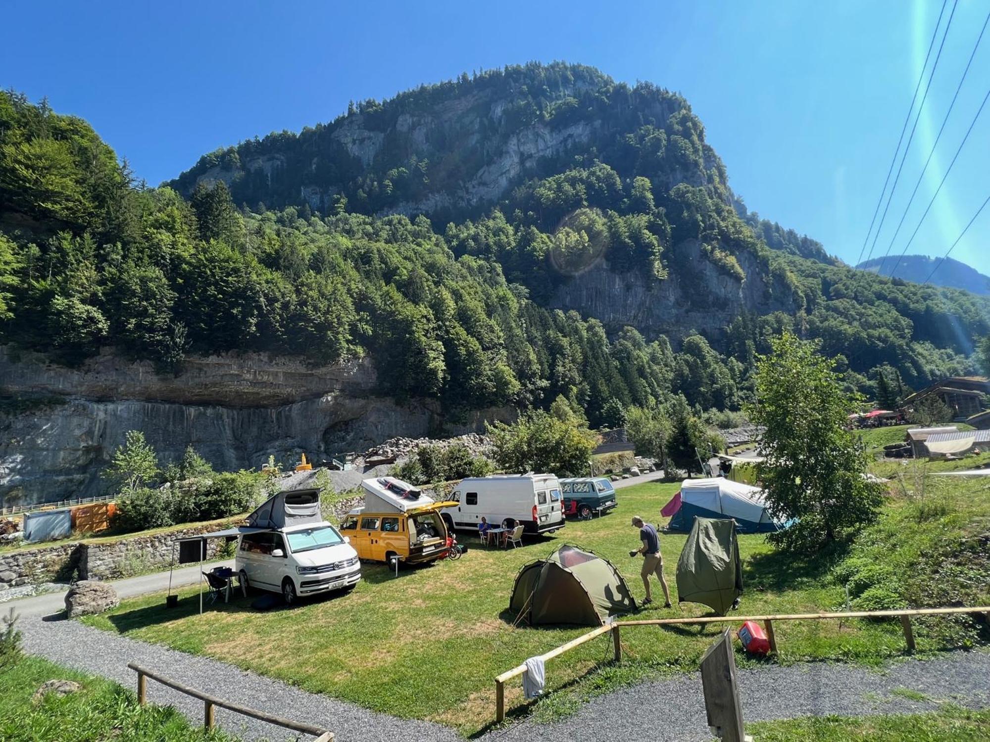 Huettenhotel Husky Lodge Muotathal ภายนอก รูปภาพ
