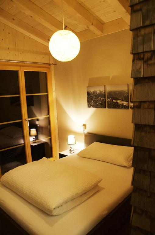 Huettenhotel Husky Lodge Muotathal ห้อง รูปภาพ