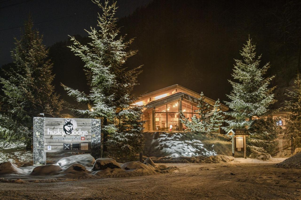 Huettenhotel Husky Lodge Muotathal ภายนอก รูปภาพ